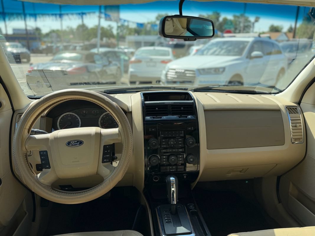 Used 2011 Ford Escape Limited w/ 302A Rapid Spec Order Code AWD/4WD image 15