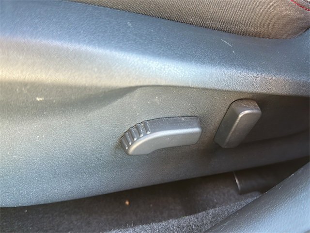 Used 2022 Subaru Impreza 2.0i Sport image 14