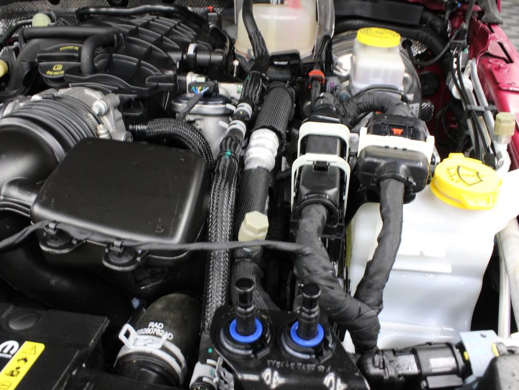 Used 2024 Jeep Wrangler Sport AWD/4WD image 25