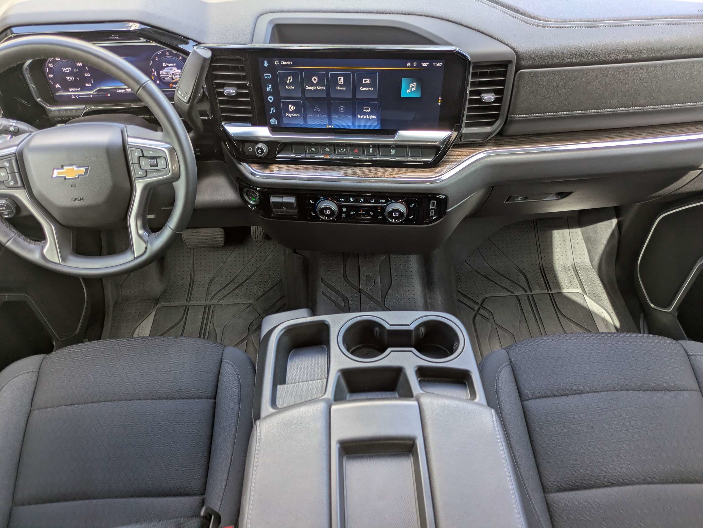Used 2025 Chevrolet Silverado 1500 LT AWD/4WD image 9