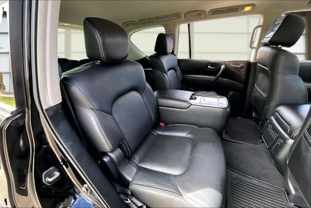 Used 2017 INFINITI QX80 4WD w/ Driver Assistance Package image 27