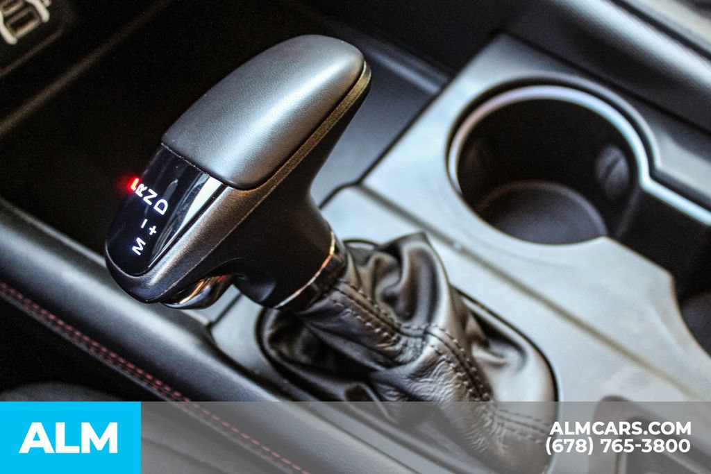 Used 2025 Dodge Durango GT RWD image 35