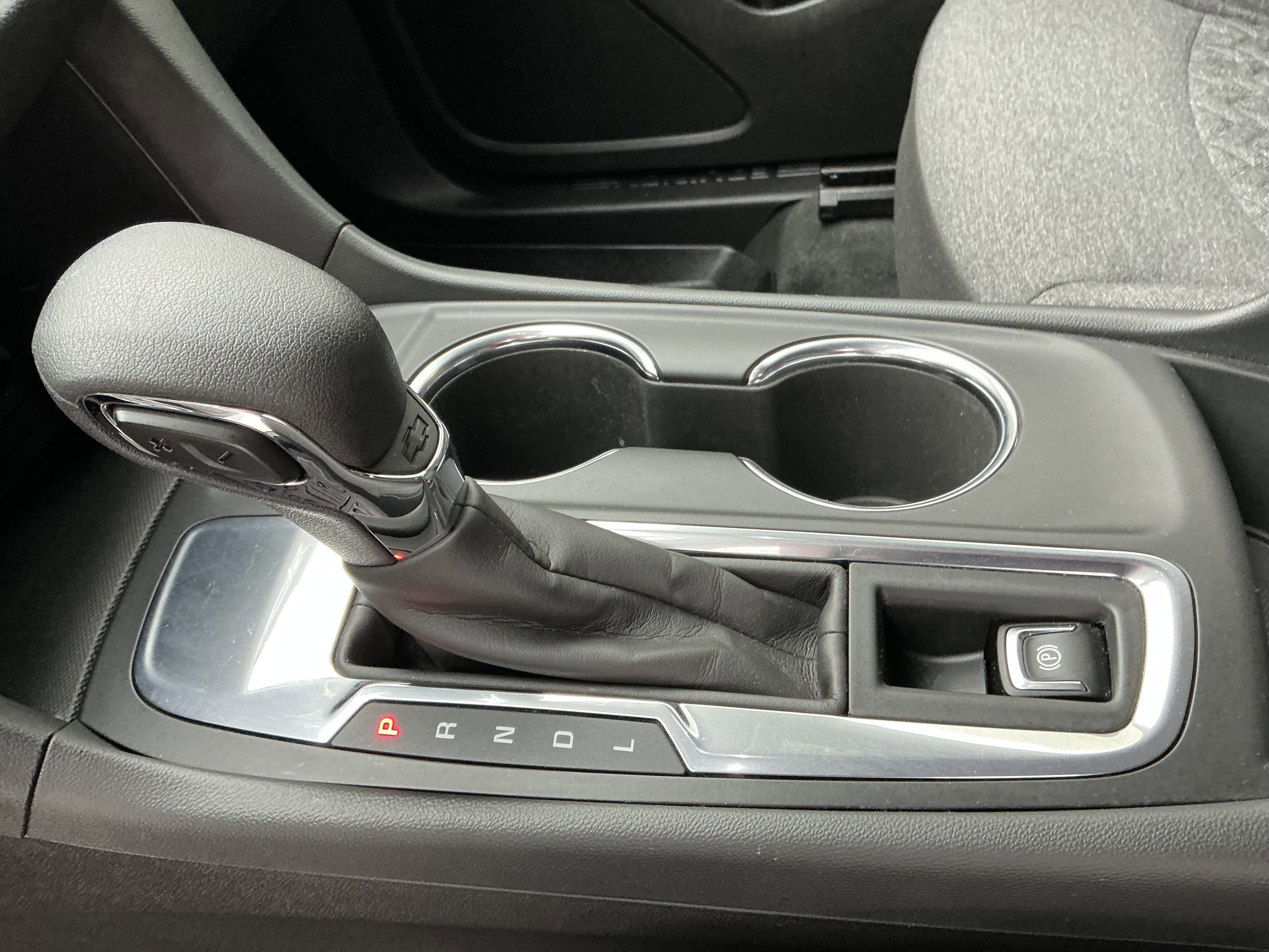 Used 2024 Chevrolet Equinox LT image 13