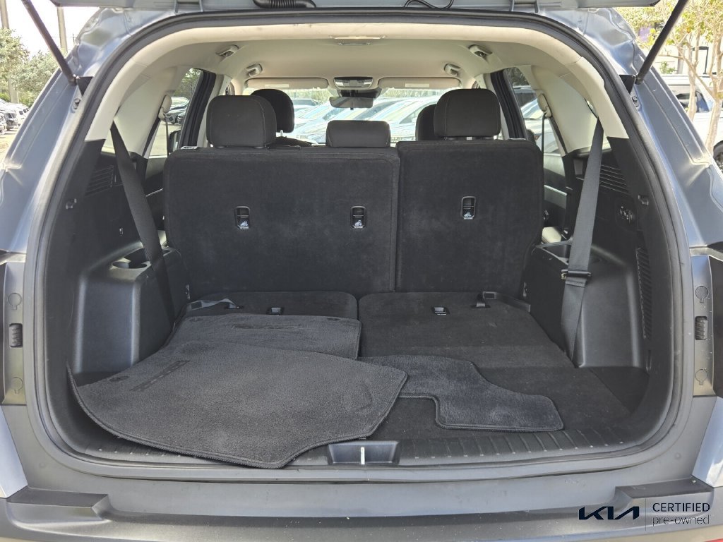 Certified 2023 Kia Sorento LX FWD image 14