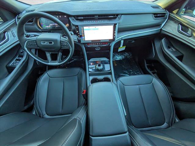 New 2026 Jeep Grand Cherokee Limited w/ Limited Altitude Package image 3
