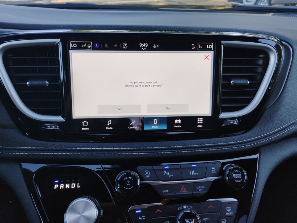 New 2026 Chrysler Pacifica Select image 31