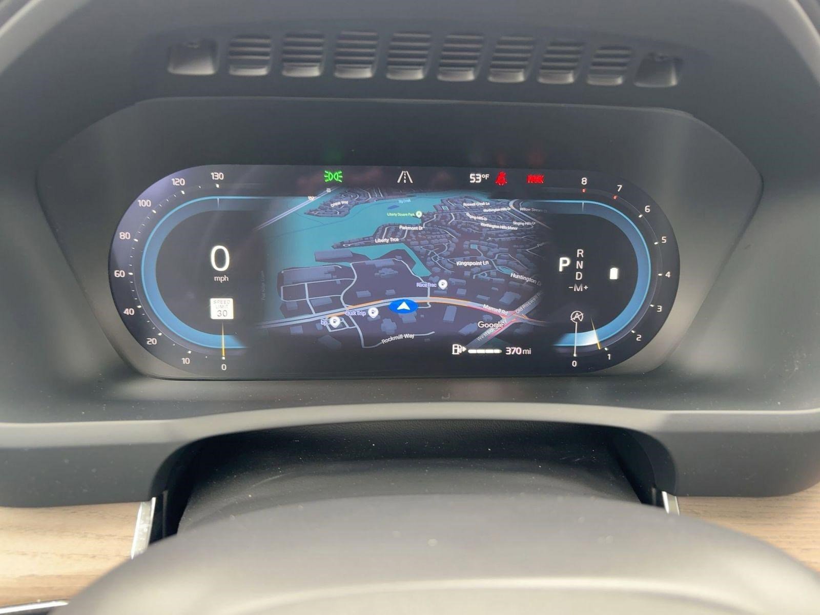 Certified 2025 Volvo XC90 B6 Plus image 19