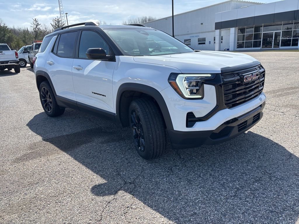 Used 2026 GMC Terrain Elevation w/ Elevation Premium Package image 9