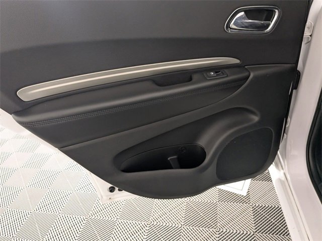 Used 2017 Dodge Durango GT image 28