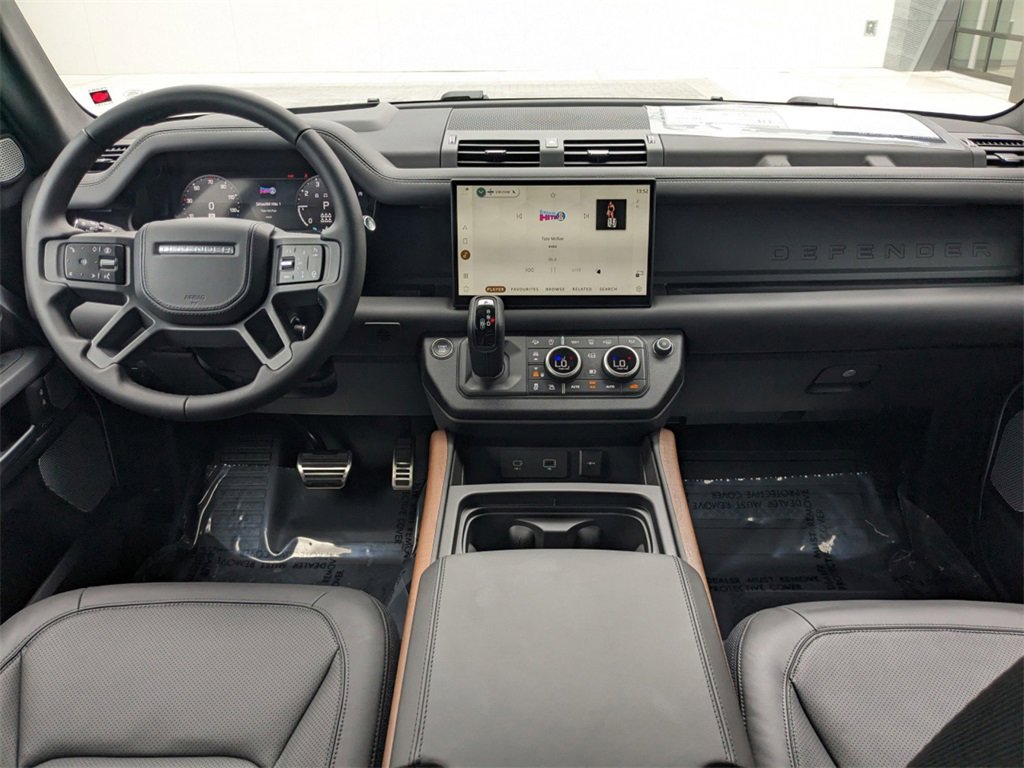 New 2024 Land Rover Defender 130 X image 13