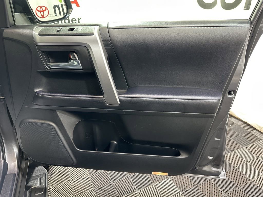 Used 2023 Toyota 4Runner SR5 Premium image 11