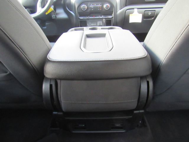 Used 2020 Chevrolet Silverado 1500 LT w/ Trailering Package AWD/4WD image 24