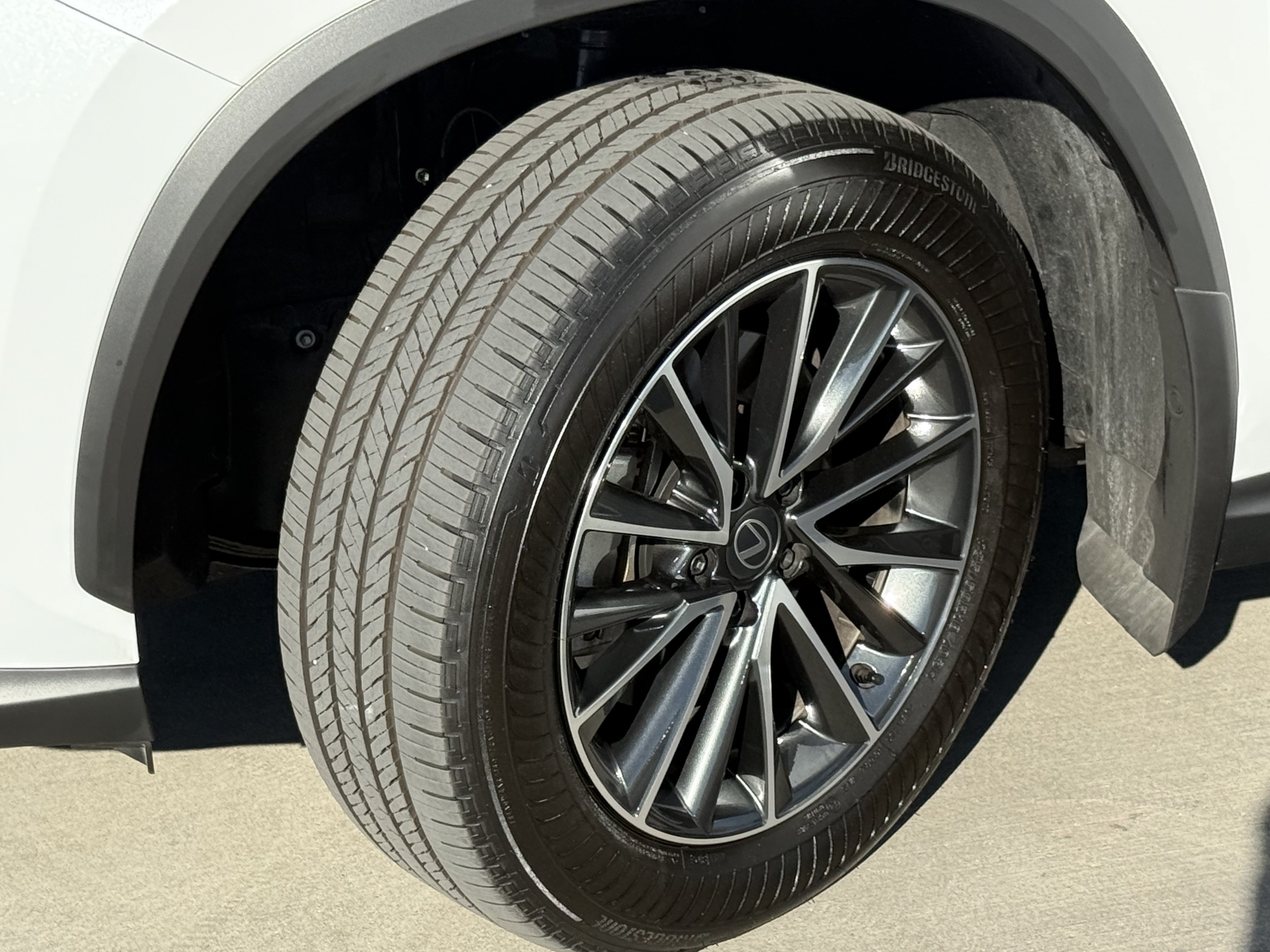 Certified 2026 Lexus NX 350h AWD w/ Accessory Package (2T) image 16
