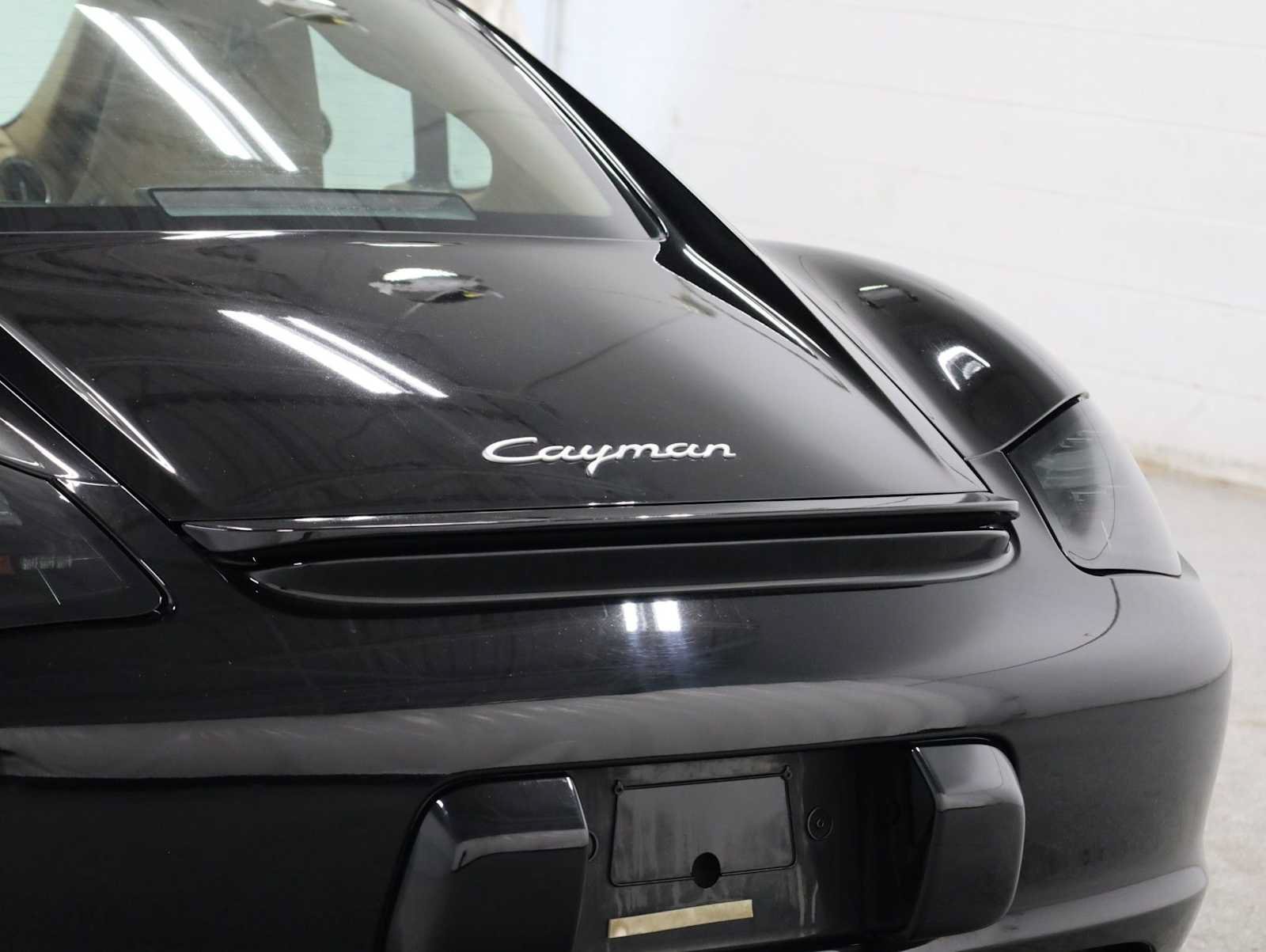 Used 2009 Porsche Cayman RWD image 8