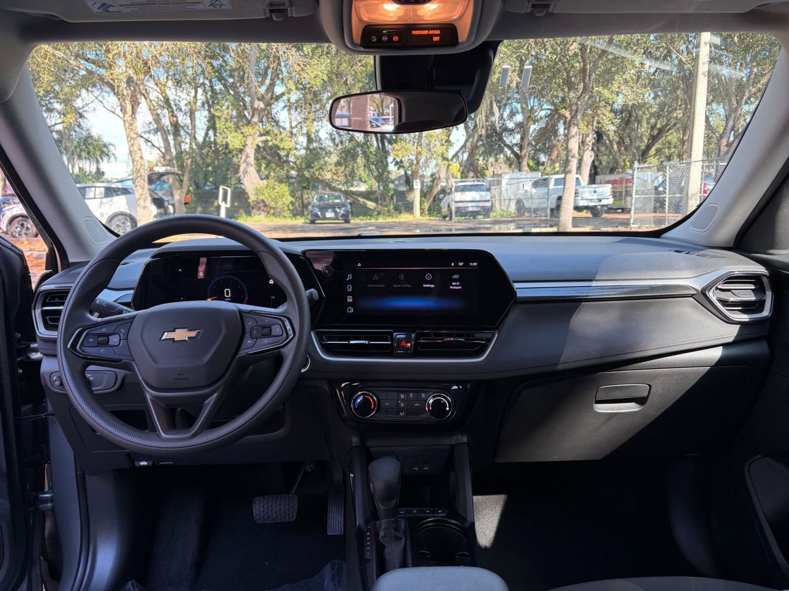 Used 2025 Chevrolet TrailBlazer LT image 27