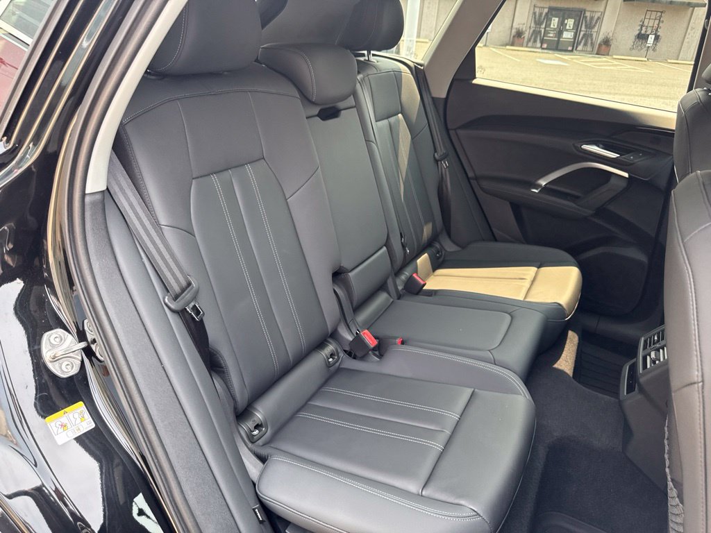 Certified 2025 Audi Q5 Premium w/ Convenience Package AWD/4WD image 27