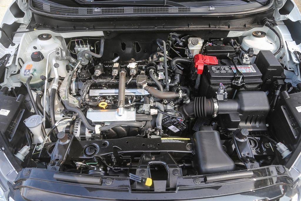 Certified 2025 Nissan Kicks Play S image 26