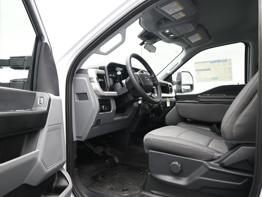 New 2026 Ford F350 XL w/ XL Driver Assist Package image 8