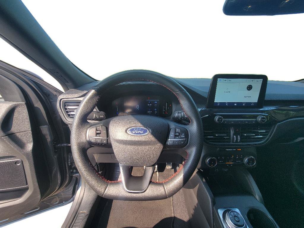 Used 2024 Ford Escape ST-Line FWD image 13