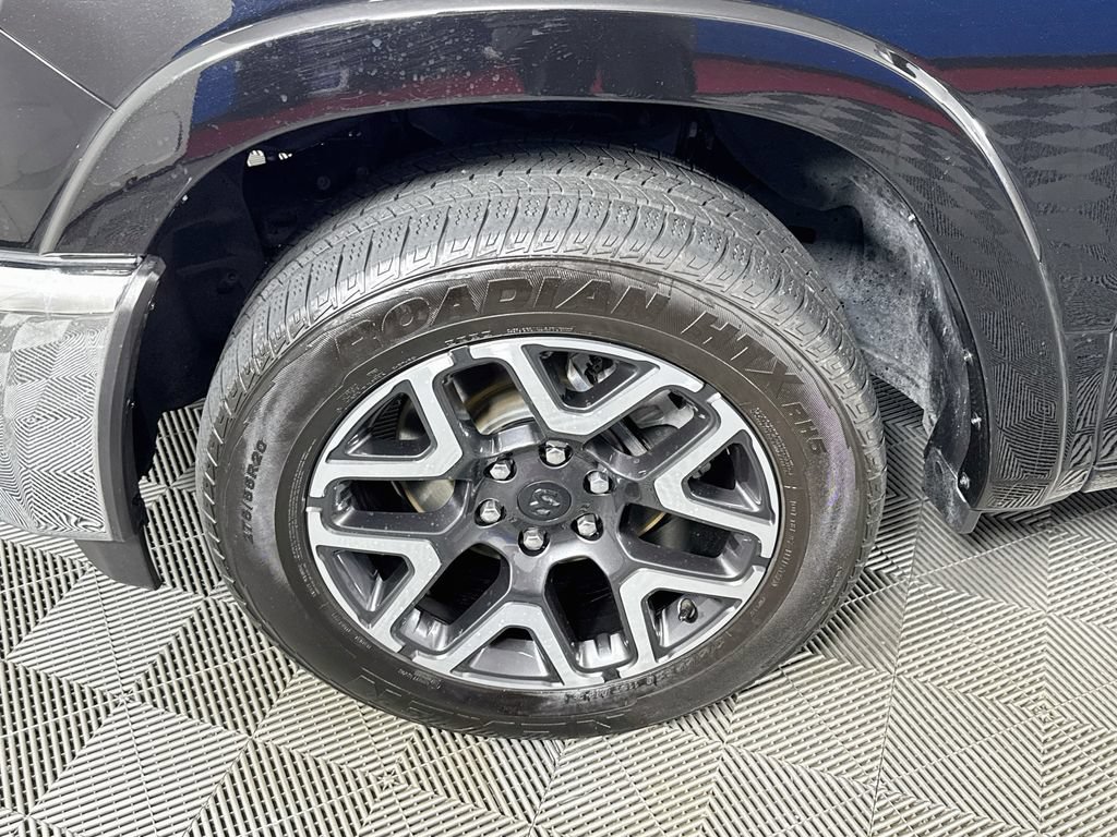 Used 2026 RAM 1500 Laramie AWD/4WD image 33