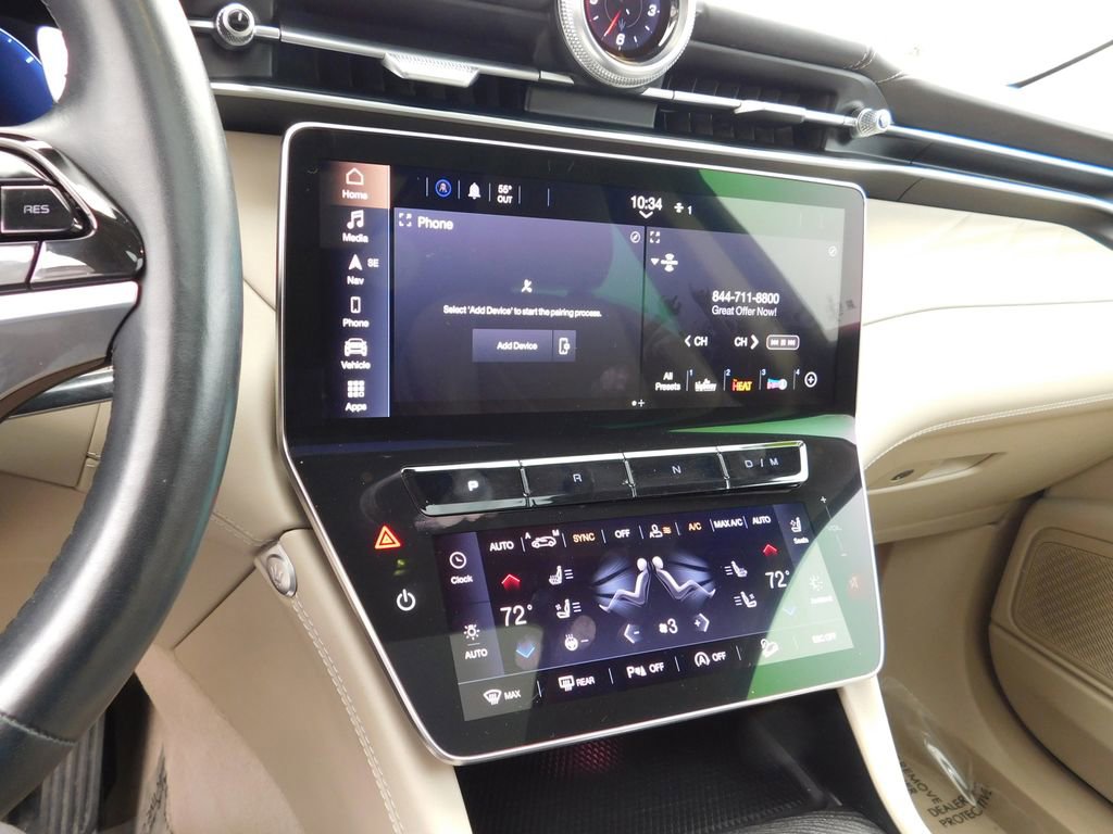 Used 2023 Maserati Grecale GT image 19