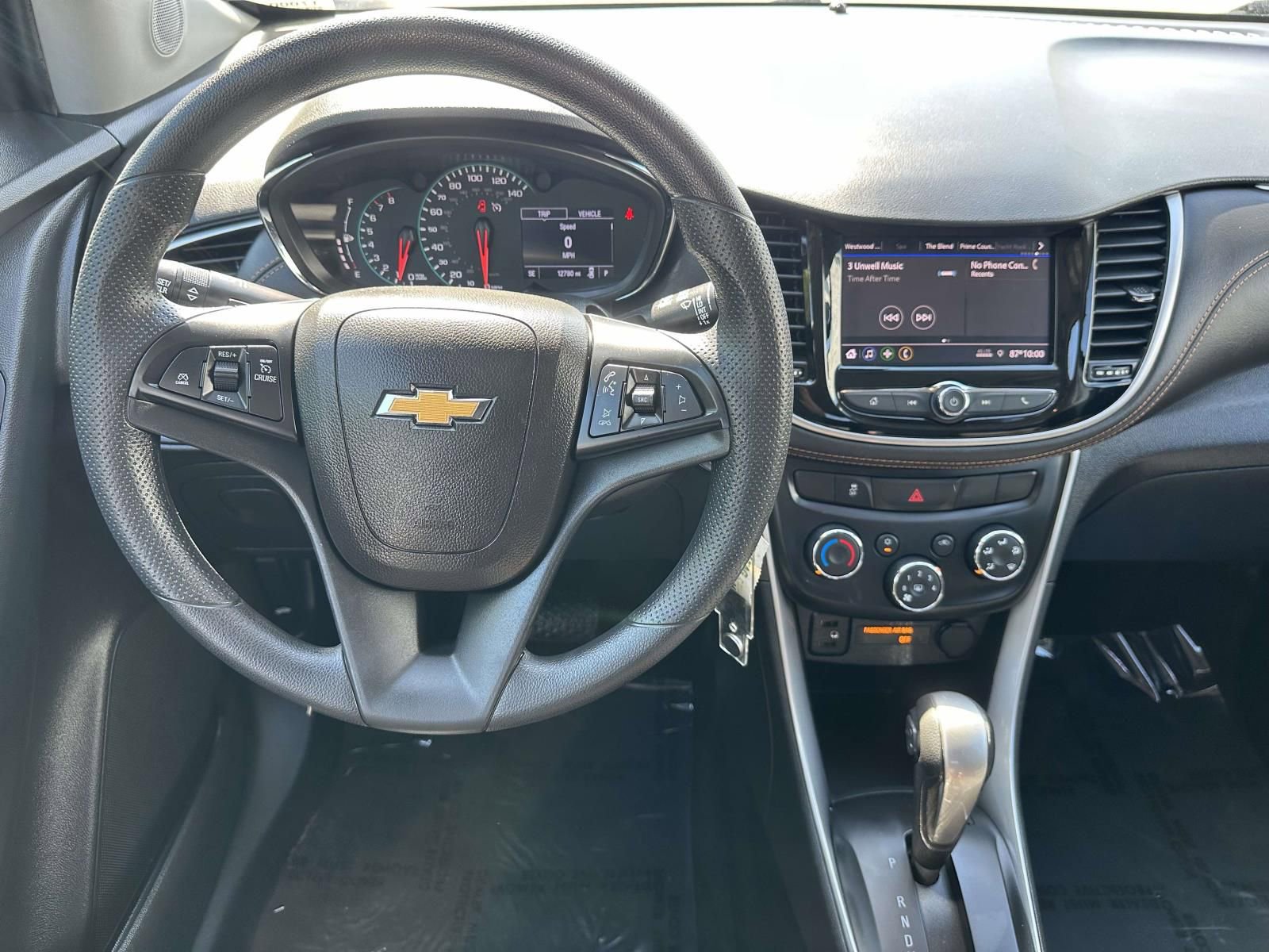 Used 2020 Chevrolet Trax LT AWD/4WD image 8