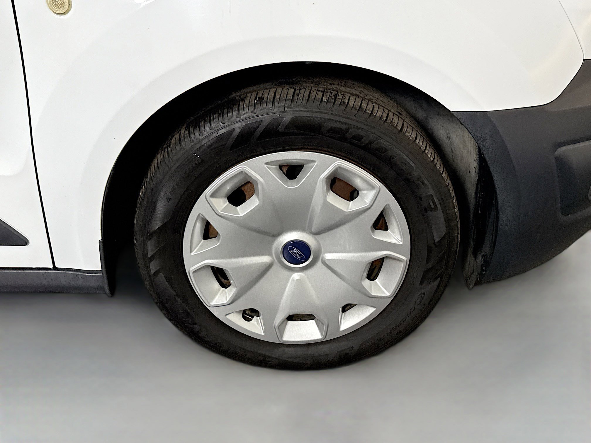 Used 2018 Ford Transit Connect XL image 29