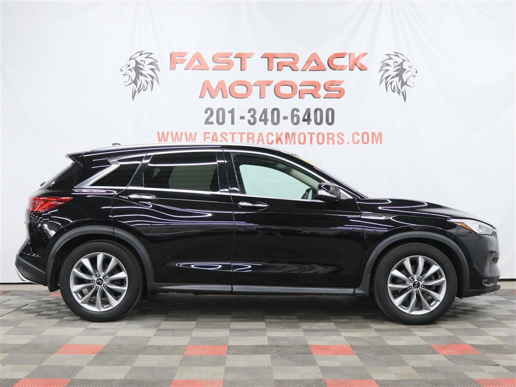 Used 2020 INFINITI QX50 Luxe w/ Cargo Package AWD/4WD image 4