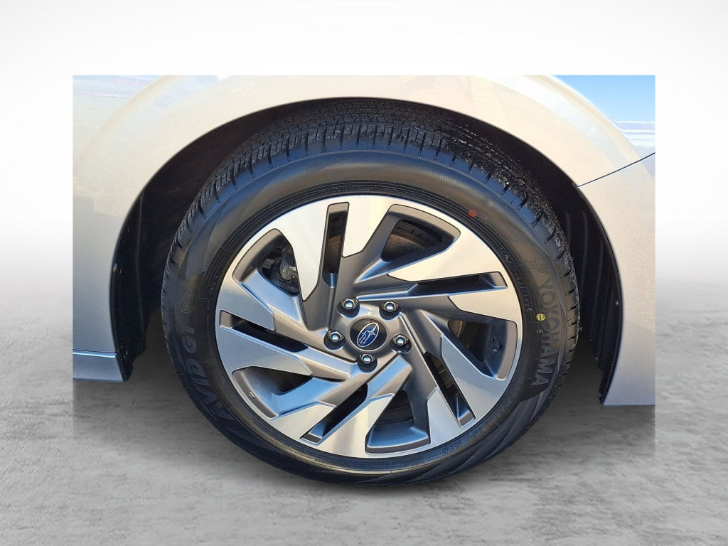 Used 2024 Subaru Legacy Limited image 9
