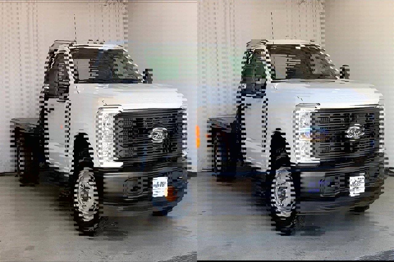 Used 2025 Ford F350 XL image 31