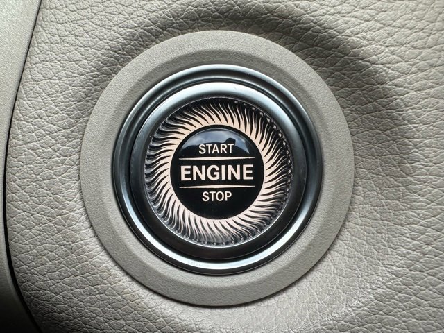 Certified 2021 Mercedes-Benz C 300 4MATIC Sedan image 25