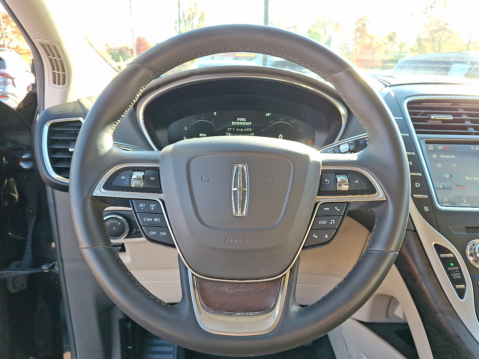 Used 2020 Lincoln Nautilus Reserve image 21