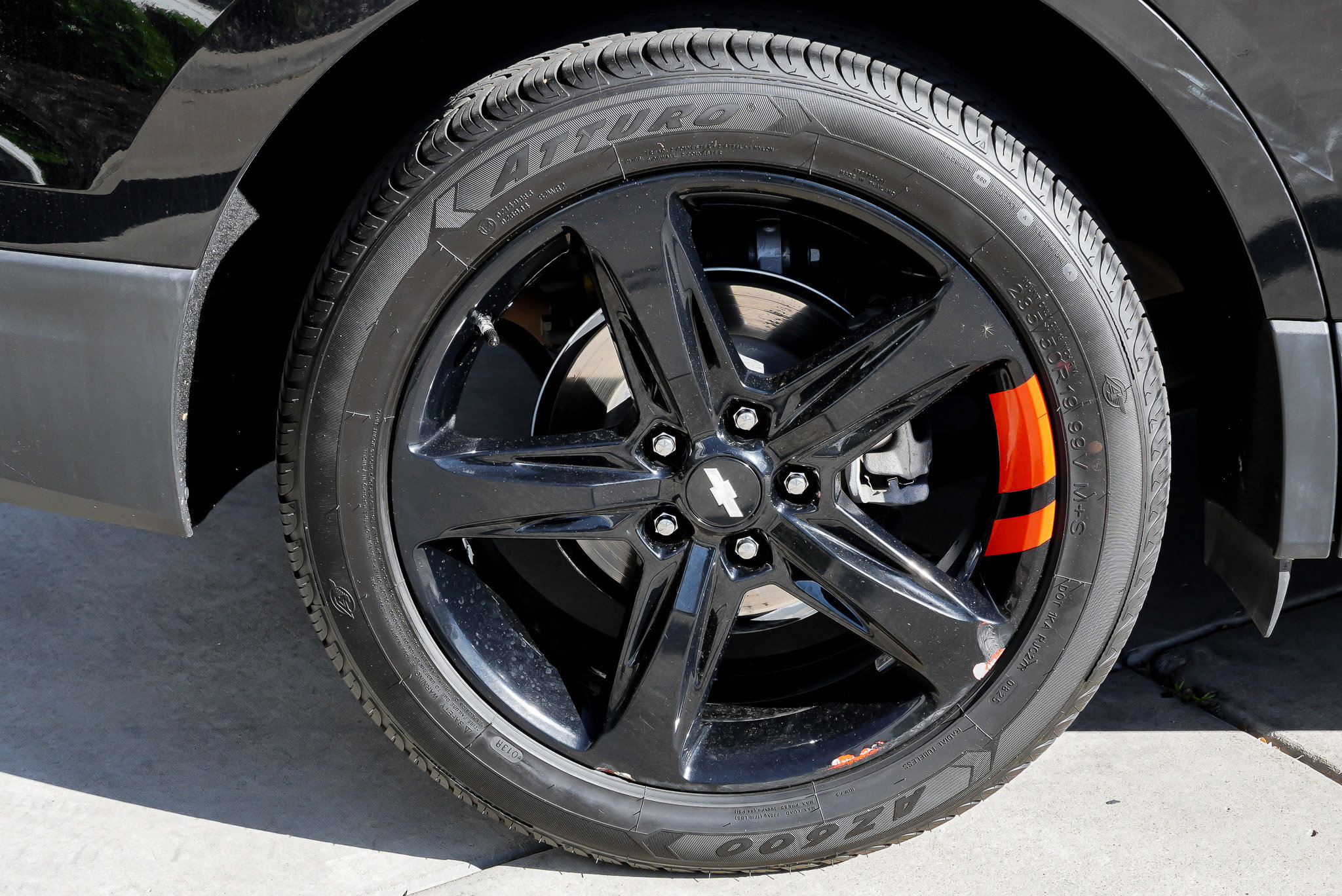 Used 2020 Chevrolet Equinox Premier w/ Premier Redline Edition image 11