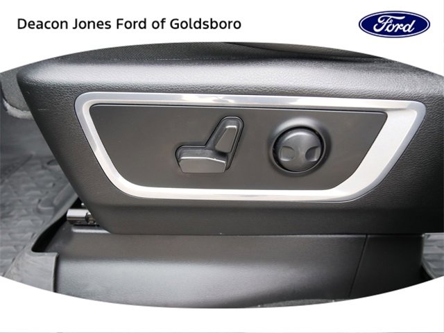 Used 2022 RAM 1500 Laramie w/ Sport Appearance Package image 15