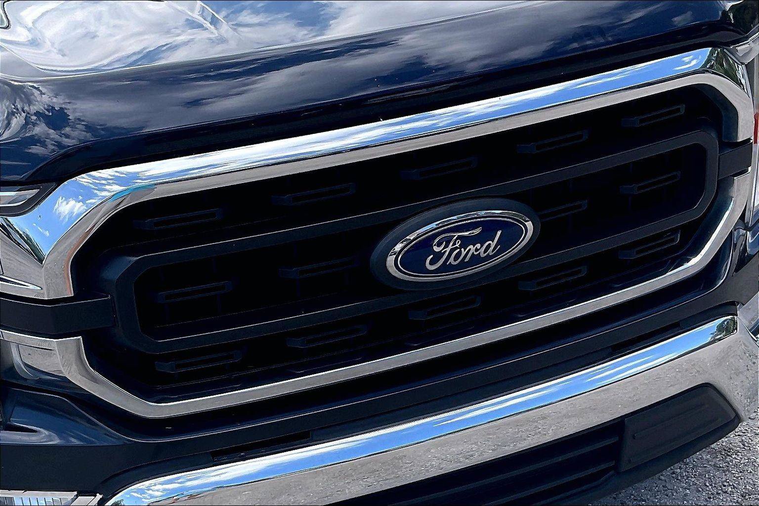 Used 2022 Ford F150 XLT w/ Equipment Group 301A Mid RWD image 35