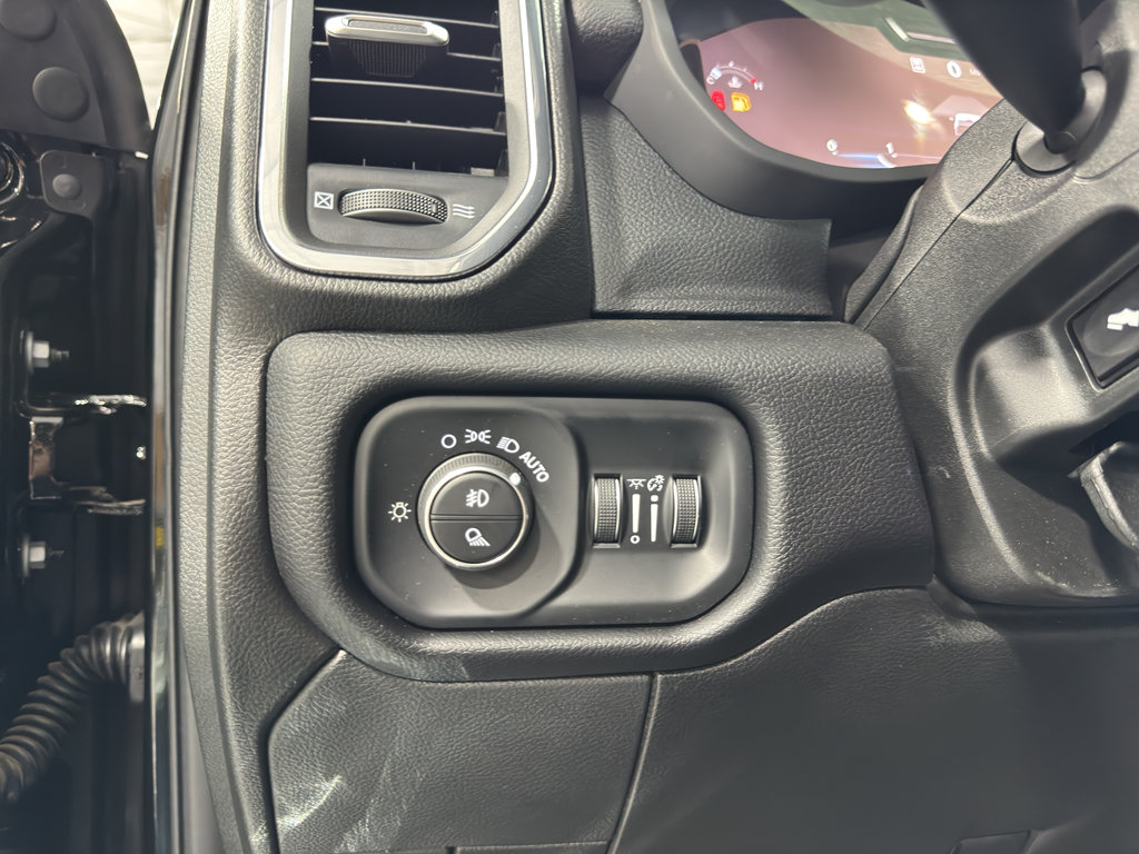 New 2025 RAM 2500 Laramie w/ Sport Appearance Package AWD/4WD image 26