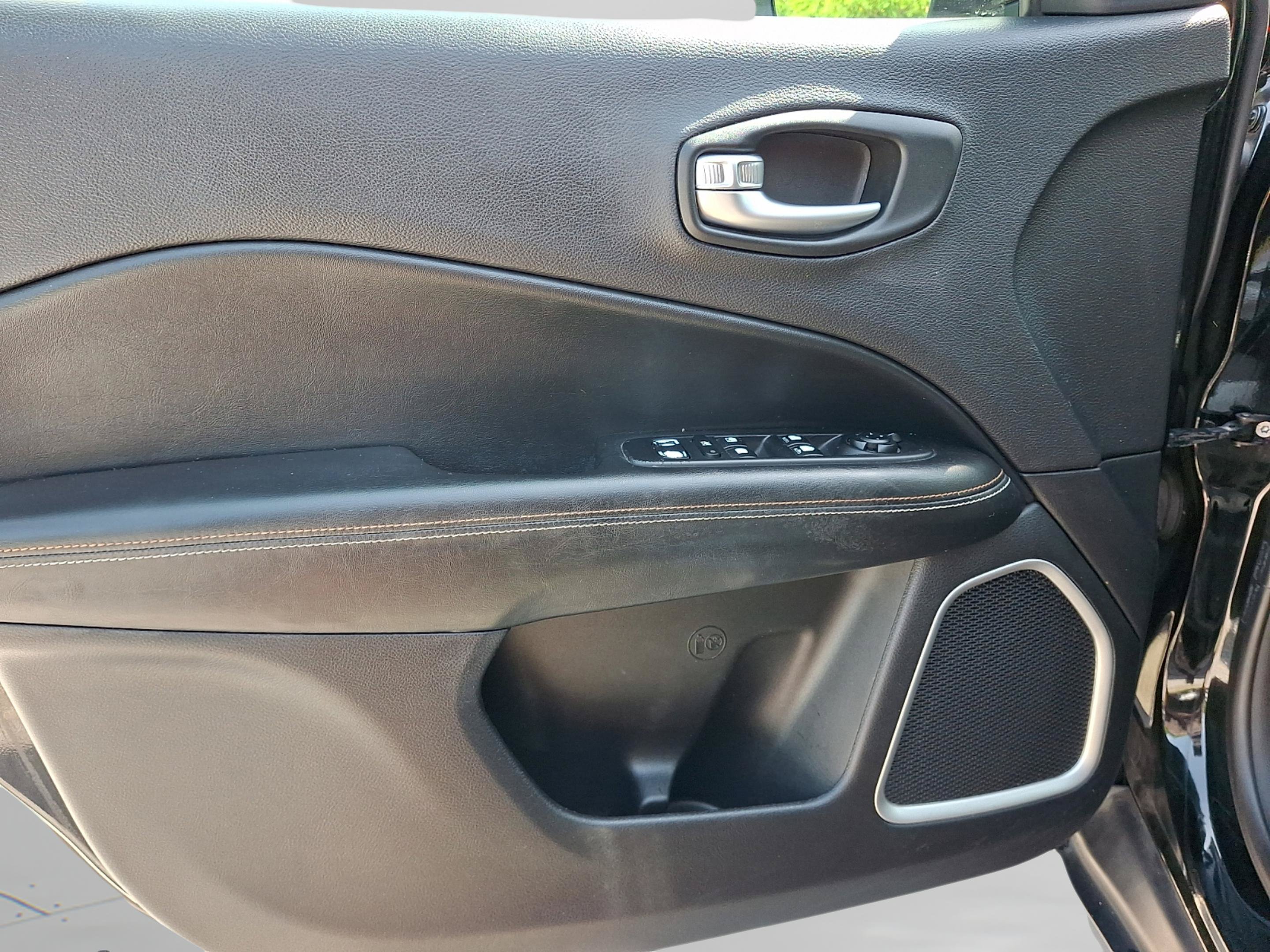 Certified 2018 Jeep Compass Sport AWD/4WD image 13