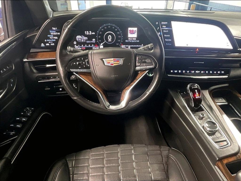 Used 2021 Cadillac Escalade ESV Sport Platinum w/ Heavy-Duty Trailer Package AWD/4WD image 18
