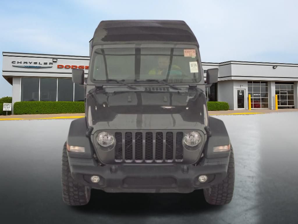 Used 2022 Jeep Gladiator Sport w/ Trailer Tow Package AWD/4WD image 3
