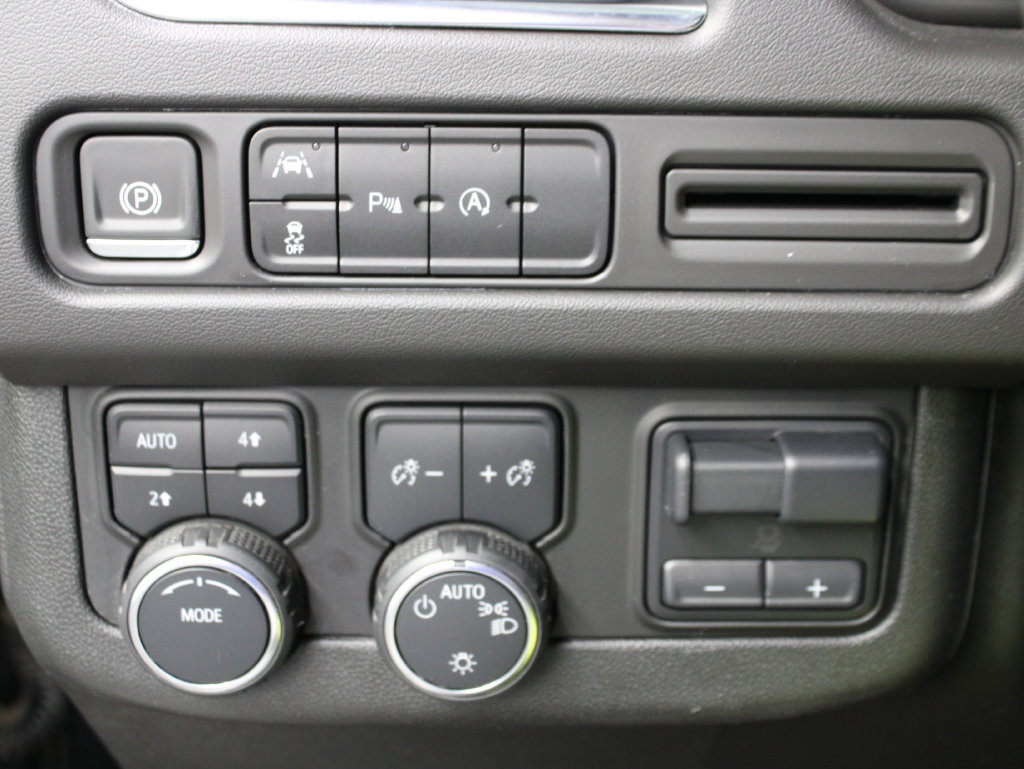 Used 2024 Chevrolet Tahoe LS w/ Max Trailering Package AWD/4WD image 51