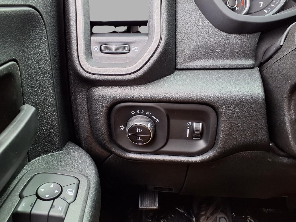 New 2027 RAM 2500 Tradesman AWD/4WD image 16