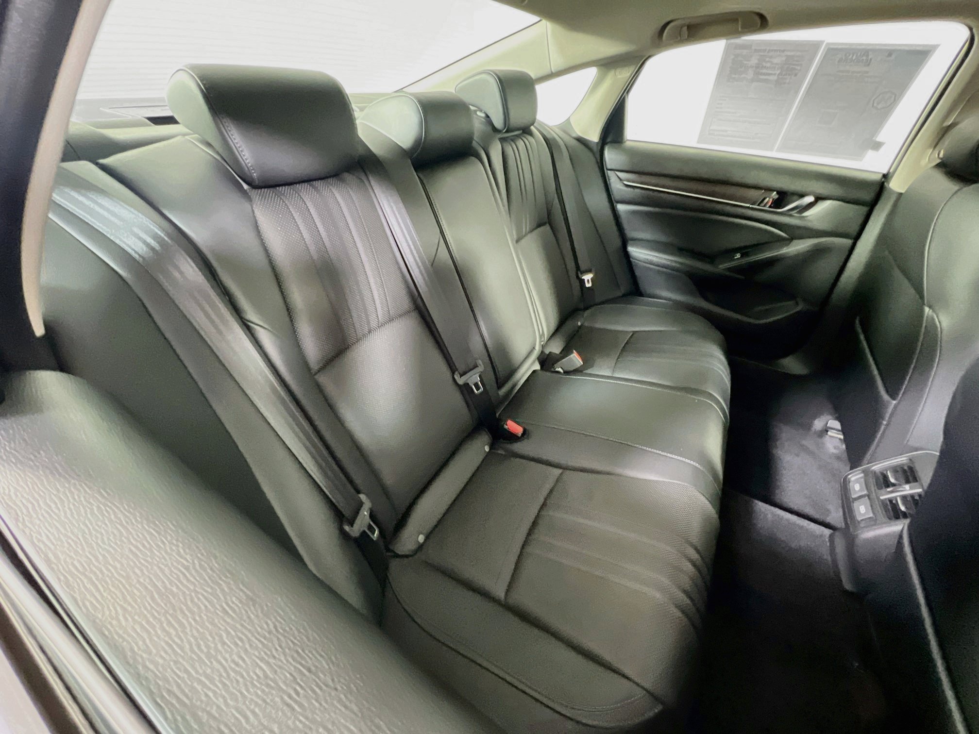 Used 2021 Honda Accord EX-L image 26