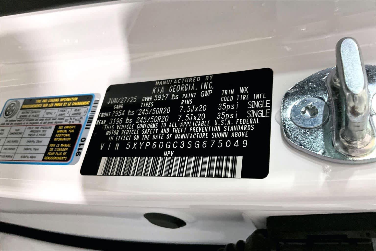 Used 2025 Kia Telluride S AWD/4WD image 37