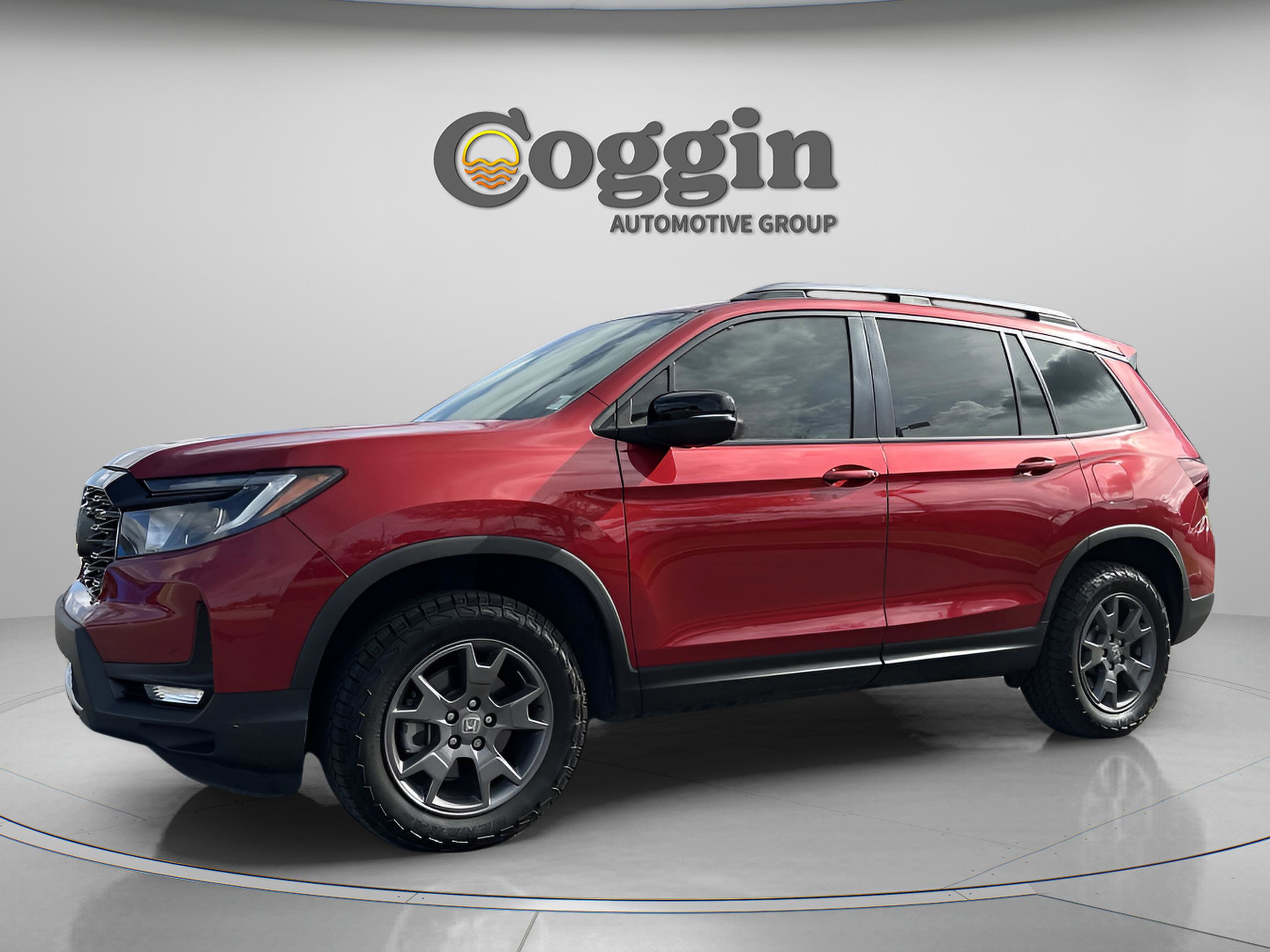 Certified 2024 Honda Passport TrailSport image 2