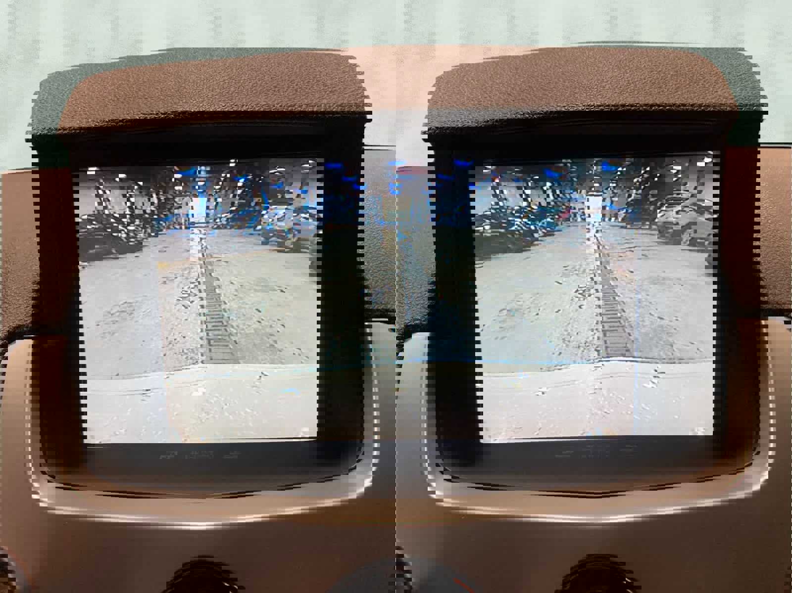 Used 2011 Cadillac CTS Premium image 16