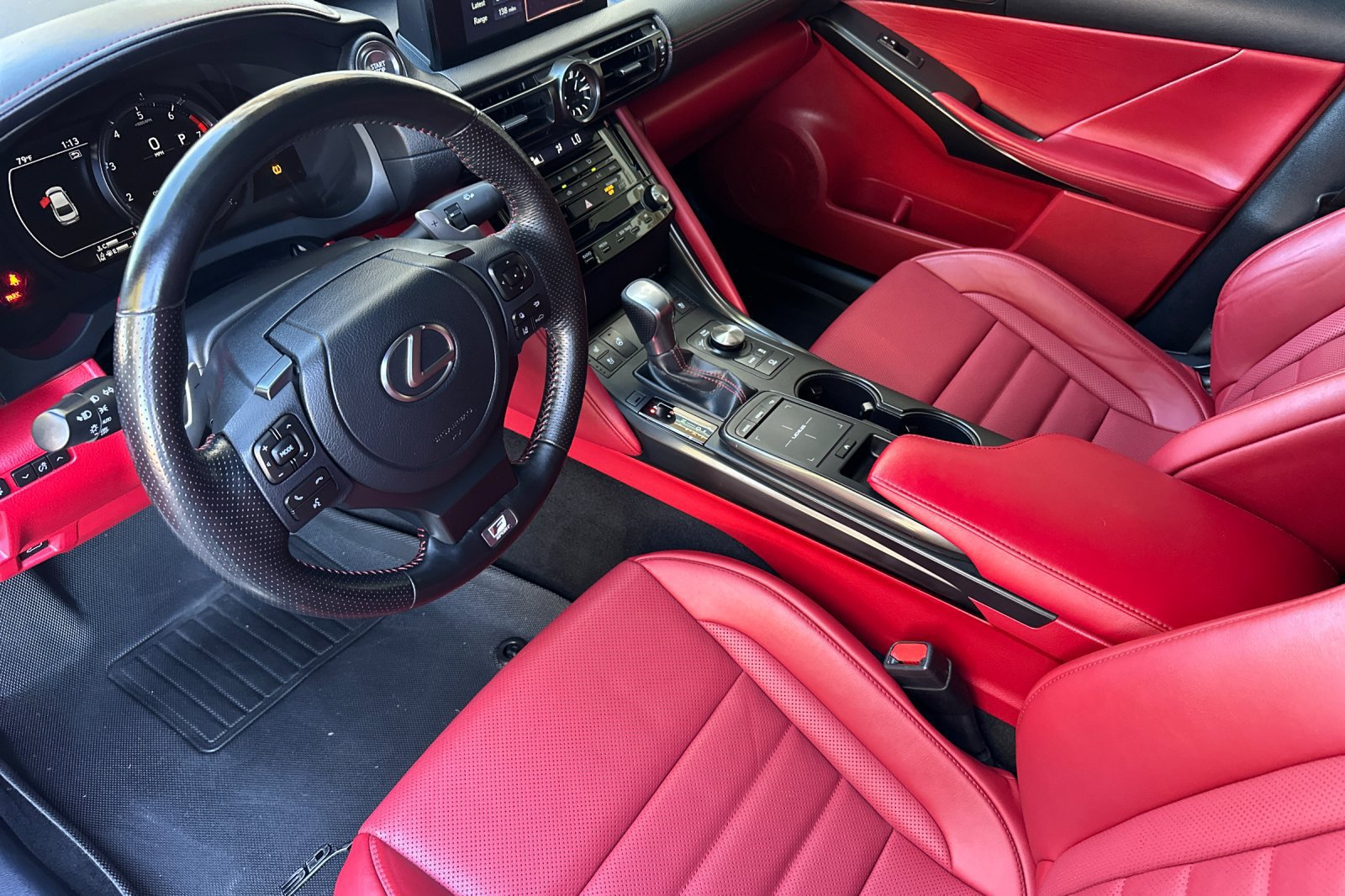Used 2023 Lexus IS 350 F Sport RWD image 10