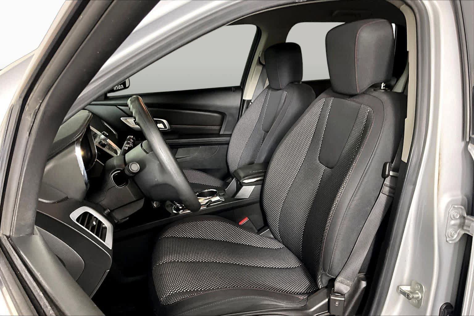 Used 2016 GMC Terrain SLE FWD image 8