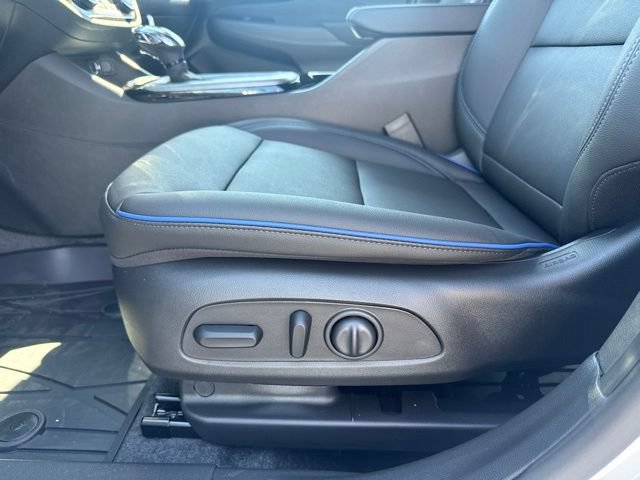 New 2026 Buick Envista Sport Touring w/ Convenience I Package FWD image 18