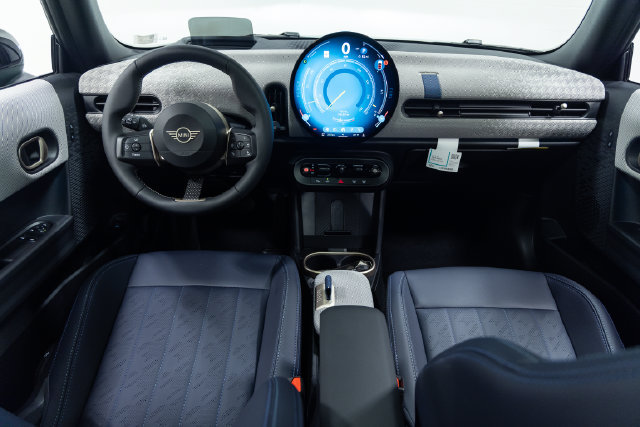 Certified 2026 MINI Cooper S FWD image 20