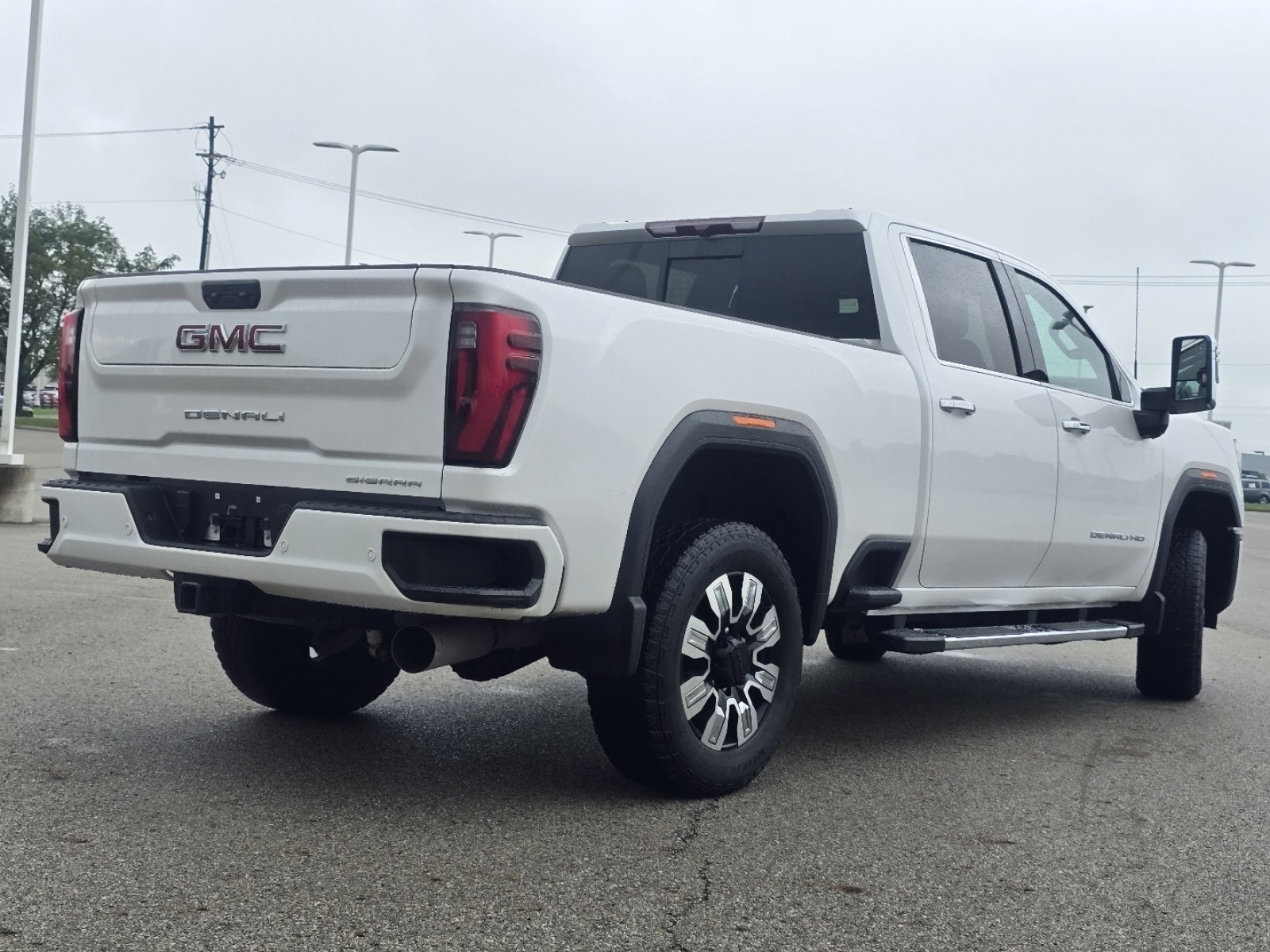 Used 2025 GMC Sierra 2500 Denali w/ LPO, GMC Protection Package AWD/4WD image 17